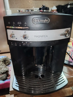 Aparat cafea DeLonghi