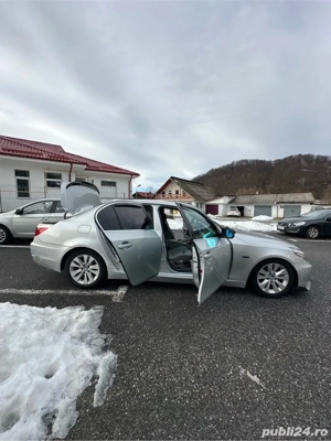 BMW seria 5 520d - imagine 9