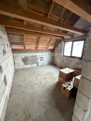 Casă spațioasă cu teren 11 ari în Liteni Moara - imagine 5