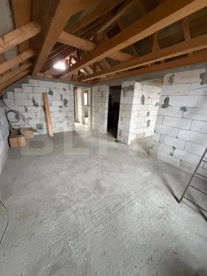 Casă spațioasă cu teren 11 ari în Liteni Moara - imagine 4