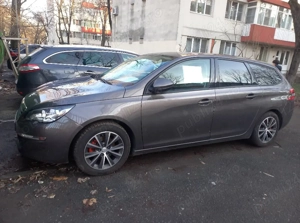 Autoturism  - imagine 3