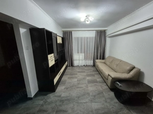 Inchiriez apartament 4 camere Capitol