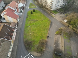 Teren cu vizibilitate excepțională, 3 fronturi stradale | Zona Lunei - imagine 4