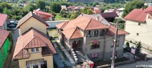 Casă în centrul comunei Prundu Bârgăului 