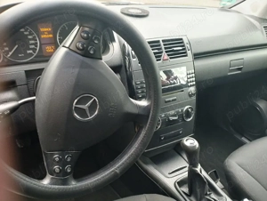 Mercedes A180 - imagine 2