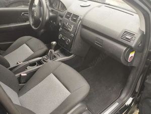 Mercedes A180 - imagine 10