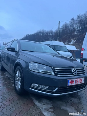 VW Passat 2012 - imagine 3