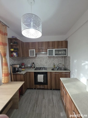 De vânzare apartament cu doua camere  - imagine 4