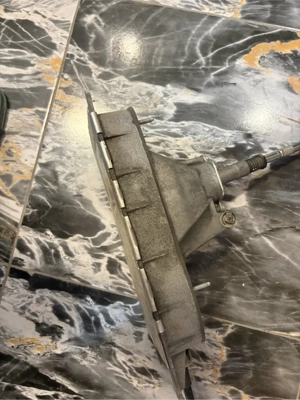 Schimbator de viteze passat b6 - imagine 5