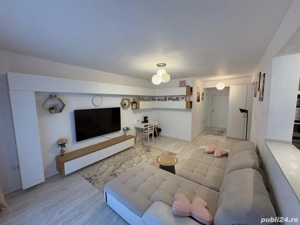 Vând apartament 2 camere Floresti 