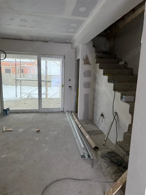 Casă tip duplex, 4 camere, Săcălaz   direct de la proprietar - imagine 3