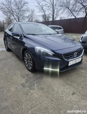 Volvo V40 2.0 Diesel 190 Cai Euro 5  - imagine 2