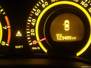 Vând Toyota Corolla 1,6 