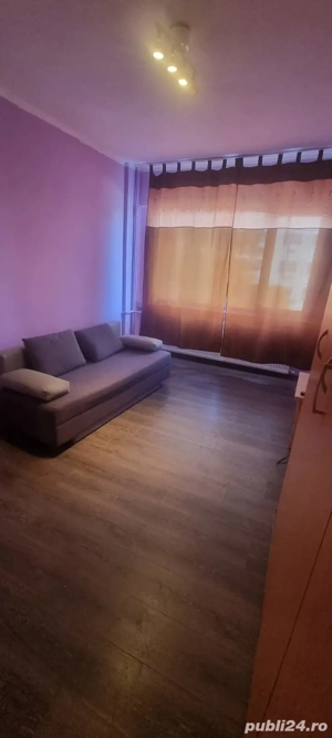 Garsonieră de vânzare   zona Port - imagine 3