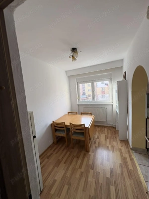 Inchiriez apartament 4 camere