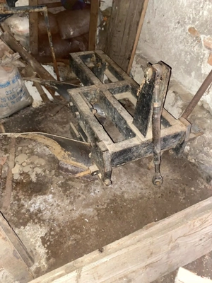 Tractor cu utilaje  - imagine 3