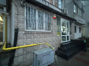 Apartament cu 3 camere ( spatiu comercial) CET ANDA