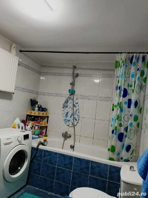 Propietar, vinde apt.spațios cu 3 cam. - imagine 5