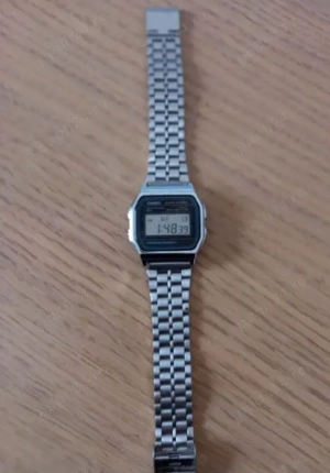 Ceas retro Casio - imagine 3