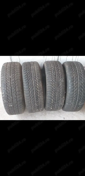 Vând anvelope 205 60 15 m+s 