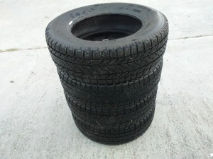 Vând anvelope de iarnă m+1 215 65 16 - imagine 2