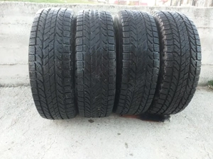 Vând anvelope de iarnă m+1 215 65 16 - imagine 4