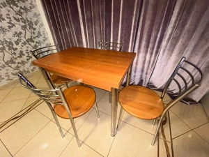 Masa cu scaune
