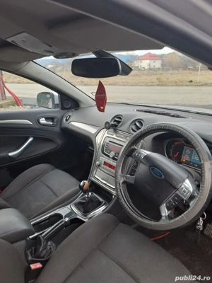 Vand Ford Mondeo din 2009 2.0 Diesel Volan dreapta  - imagine 7
