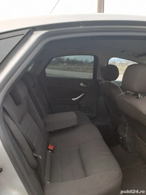 Vand Ford Mondeo din 2009 2.0 Diesel Volan dreapta  - imagine 6