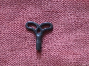 Pendula veche cu greutati si cadran argintat - imagine 5