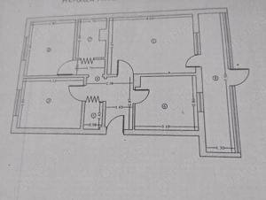 Vand apartament 4 camere decomandat parter balcon gaze naturale NĂVODARI, zona EST - imagine 4