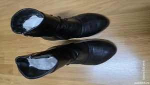 Ghetute blanite dama marimea 39