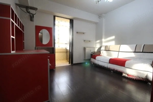 Unirii - Mircea Voda -2 camere - vedere bulevard - boxa + loc de parcare