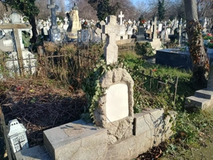 Vând loc de veci în Cimitirul Ghencea Civil, poziție excelentă, figura H.33, lângă capelă - imagine 2