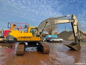 Închiriere Utilaje Construcții și Transport Basculabil