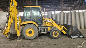 Buldoexcavator JCB 3CX 14M5WM, an 2021, 4x4, stare foarte bună NEGOCIABIL