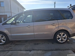 Ford Galaxy de vanzare - imagine 2