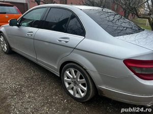 mercedes C Class  - imagine 4