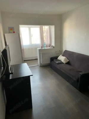 Garsoniera mobilata de inchiriat - imagine 3