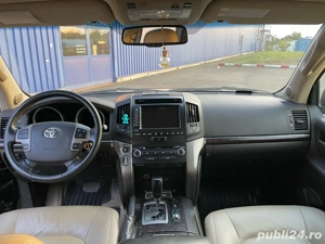 toyota land cruiser Autoutilitara 200 v8 diesel - imagine 3