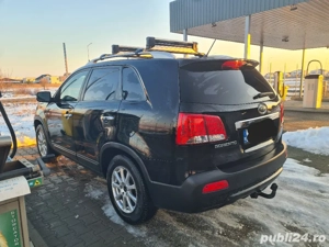 Kia Sorento, 2.2 Diesel, automat, an 2011, 4x4 - imagine 5