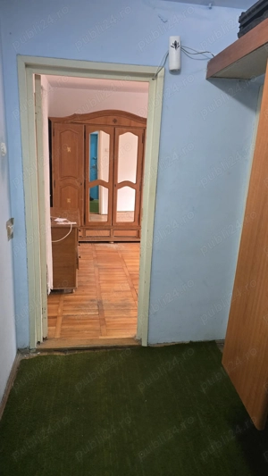 Vand apartament 2 camere zona Dacia