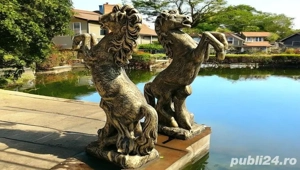 Statuetă căluț mediu, auriu patinat, model S37. - imagine 3