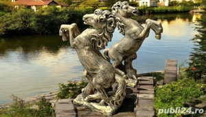 Statuetă căluț mediu, auriu patinat, model S37. - imagine 2