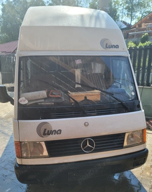 Autorulota Mercdes Mb100