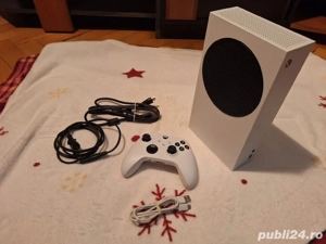 Vând Xbox Series S SSD 512gb 4K 120fps 