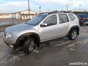 Vând Dacia Duster 4x2  - imagine 5