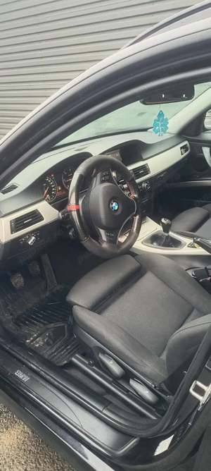 BMW seria 3 Touring 2011 - imagine 4