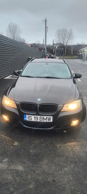 BMW seria 3 Touring 2011 - imagine 6