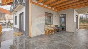 Vilă la Sohodol, 6 camere, D + P + M, teren 847 mp - imagine 6